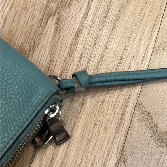 Coach Double Zip Leather Wristlet Mint Green - Picture 5 of 11